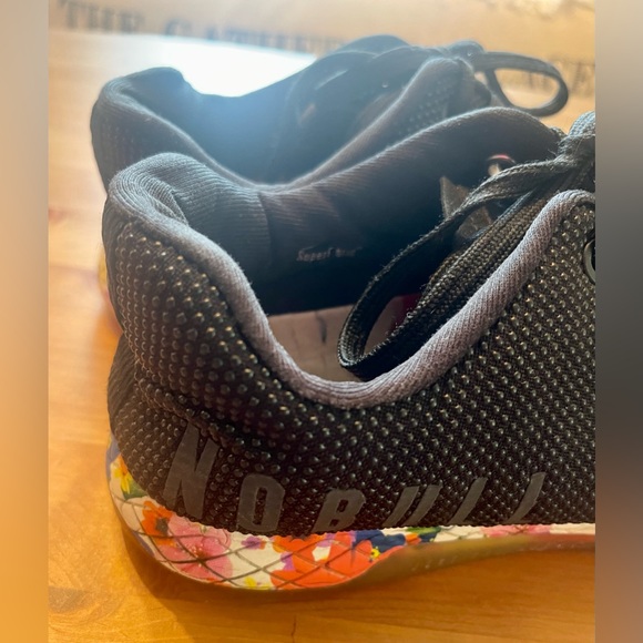 No Bull Gym Sneakers Daisy Trainer Low Top Floral Black Shoes Women's Sz 8 - Picture 5 of 9